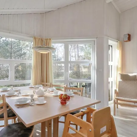 Holiday home Frische Brise 4 - Dorf 3 *